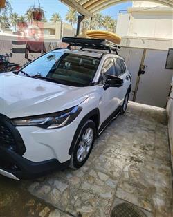 تۆیۆتا کۆرۆلا کرۆس